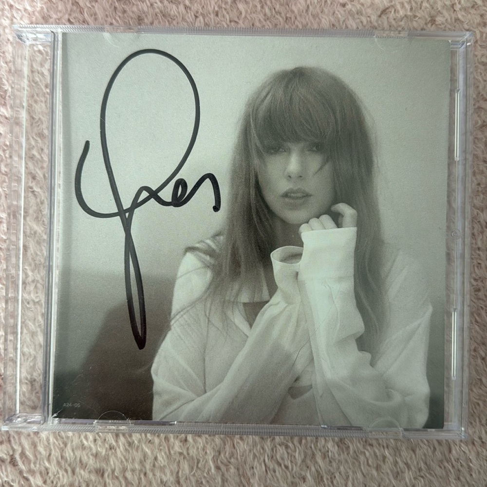 Taylor Swift Signed CD Insert The Tortured Poets Department TTPD - INSERT ONLY